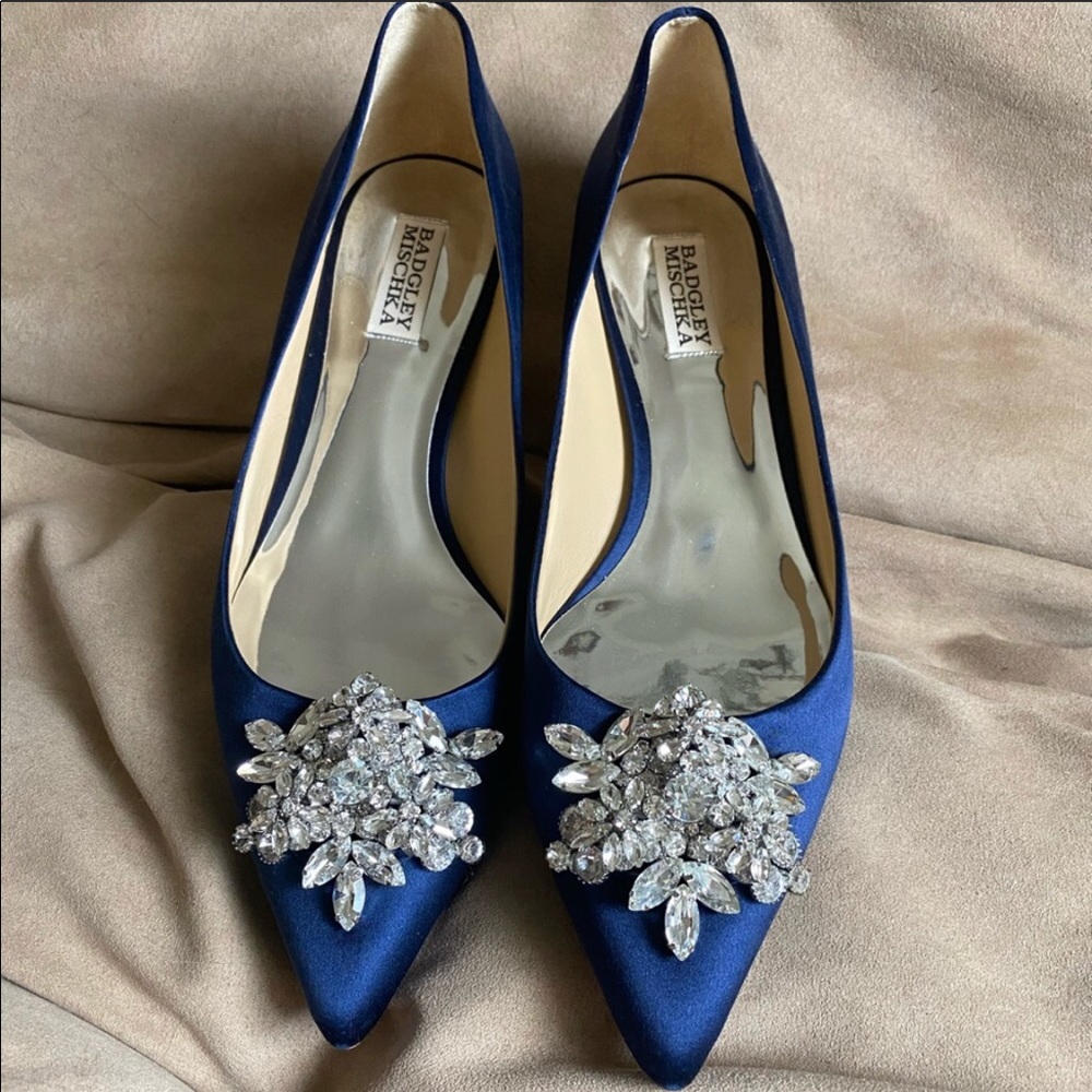 Badgley Mischka Vail Pump